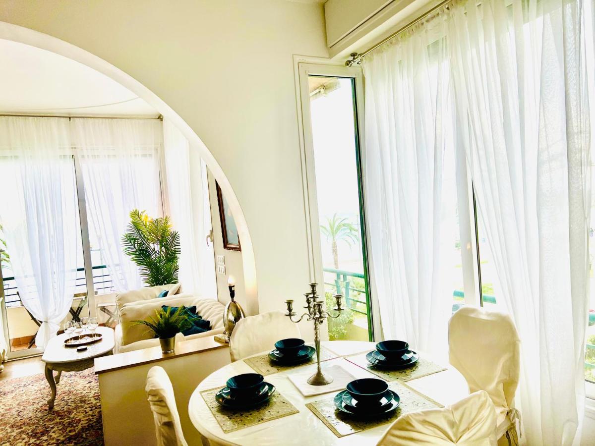 Endless Stunning Mediterranean Sea Views Promenade Des Anglais Nice Exterior photo